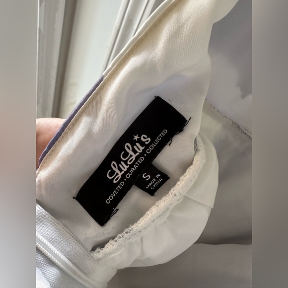 NWT Lulu’s Floral Dress - Picture 7 of 9